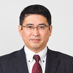 Tomomichi Suzuki, Executive Officer